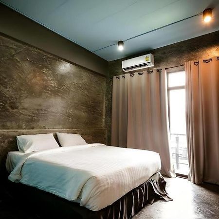 Pornsiri Hotel Sisaket מראה חיצוני תמונה