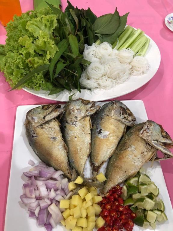 Pornsiri Hotel Sisaket מראה חיצוני תמונה