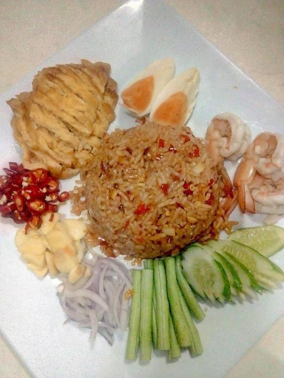Pornsiri Hotel Sisaket מראה חיצוני תמונה