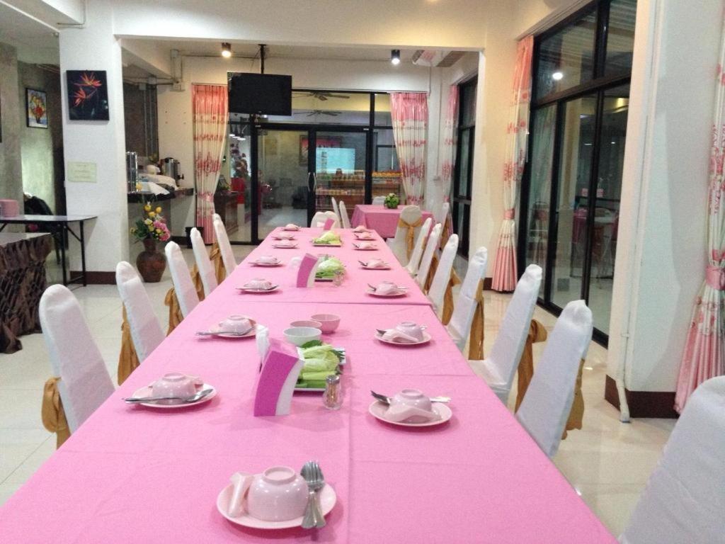 Pornsiri Hotel Sisaket מראה חיצוני תמונה