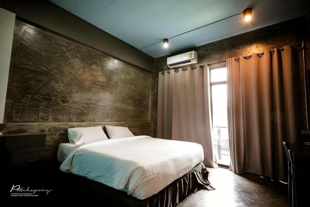 Pornsiri Hotel Sisaket מראה חיצוני תמונה