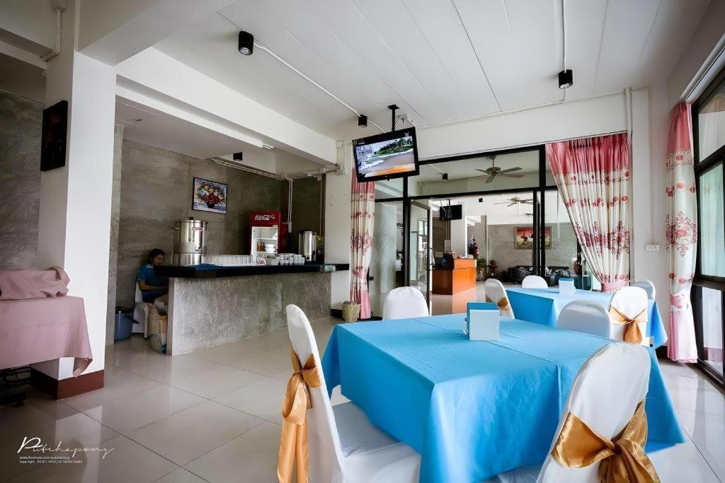 Pornsiri Hotel Sisaket מראה חיצוני תמונה