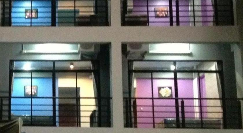 Pornsiri Hotel Sisaket מראה חיצוני תמונה
